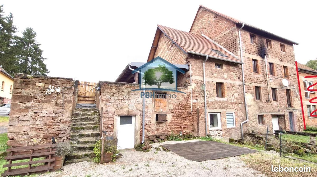 Maison 8 pièces 241 m² · à Waldhouse · 241 m² · 220 000 €