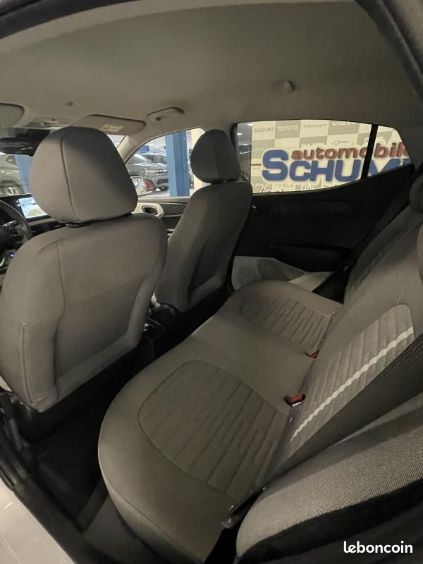 Hyundai i10 1.0 63 CREATIVE Boite Auto (image 7)