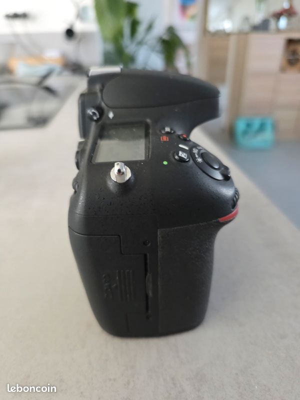 Nikon D800 - Boitier reflex Appareil photo numérique pro (Seulement 1 588 déclenchements Très rare) (image 6)