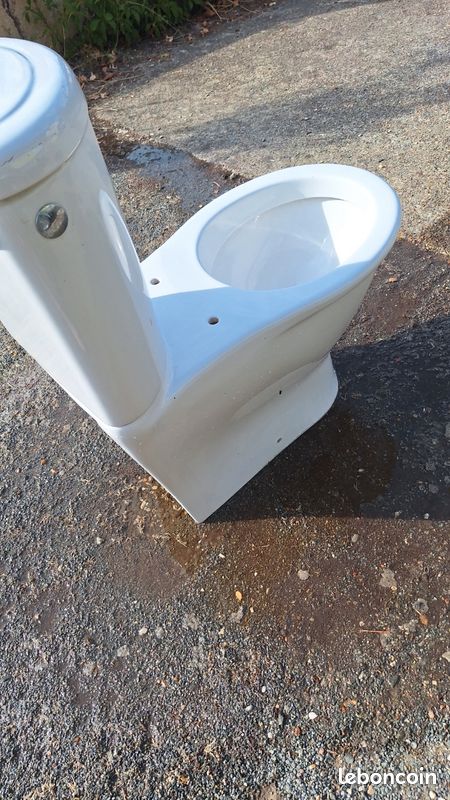Wc complet avec pipe neuve (image 4)