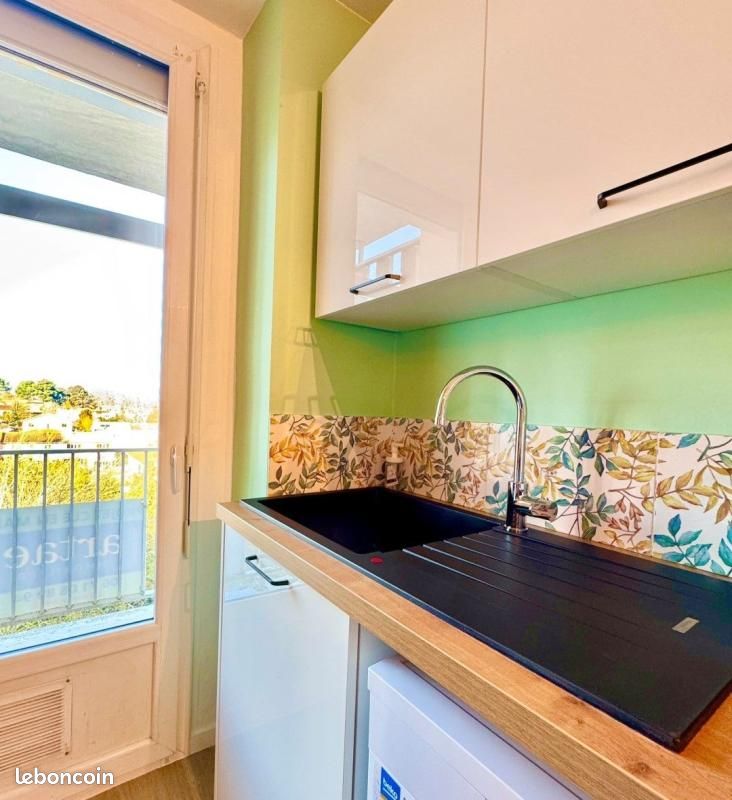 Appartement a louer pessac - 1 pièce(s) - 65 m2 - Surfyn