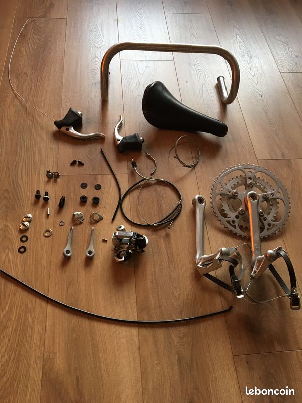 Lot de pieces de velo vintage Peugeot ph10l Équipements vélos