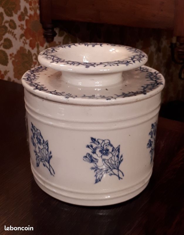 Beurrier bombé, Beurrier ancien - Canada