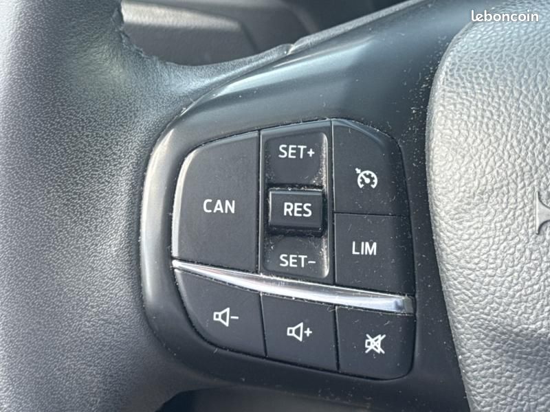 Ford Focus SW 1.0 EcoBoost 125ch Titanium (image 16)