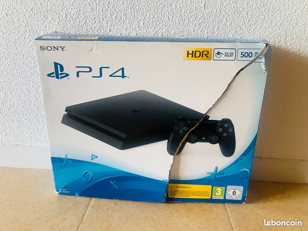 Console Sony PS4 Slim 500 Go Noire + Manette + Câbles – Occasion