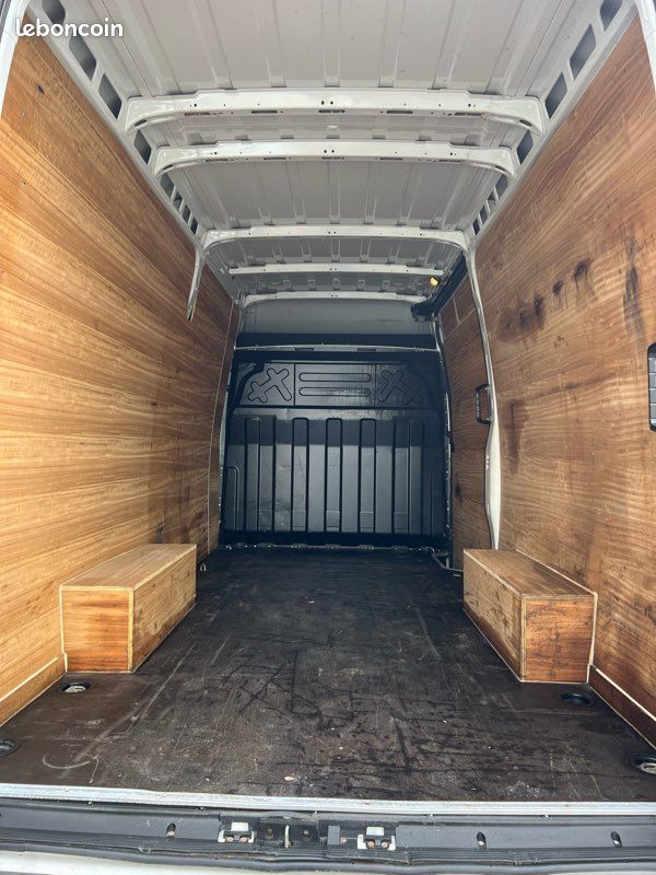 22 491 HT IVECO DAILY Fourgon 35S14 V12 2.3L 140ch (image 8)