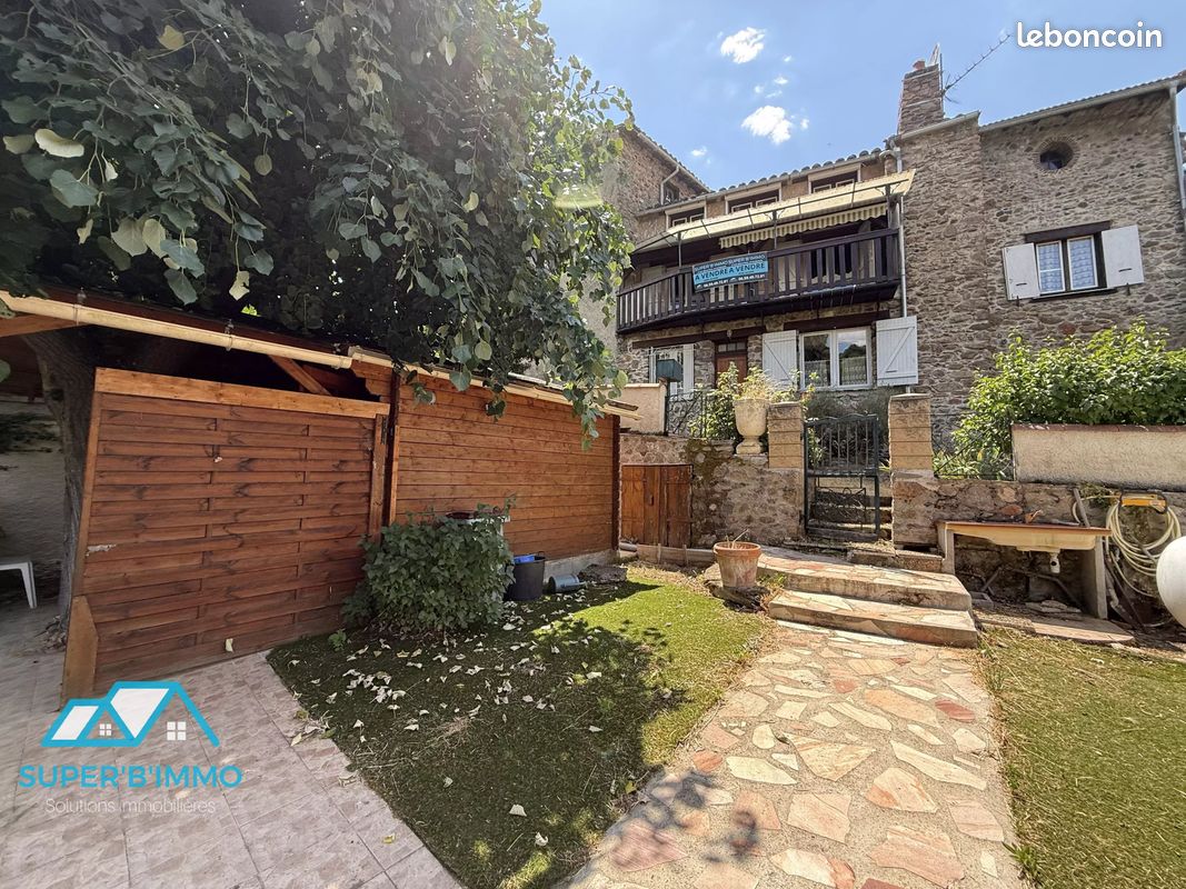 Maison 4 pièces 108 m² · à Villeneuve-d'Allier · 108 m² · 144 900 €