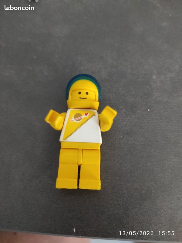 Ancienne figurine lego astronaute (image 1)