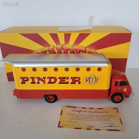 1/50 Renault Fainéant Loges Cirque Pinder Altaya