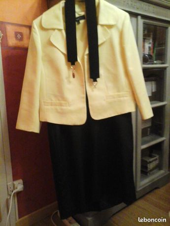 Ensemble robe veste t 42 neuf tres chic 100 £