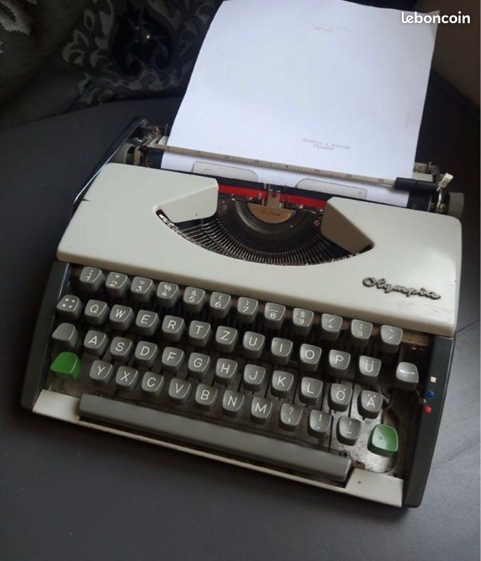Machine à écrire Olympia (image 2)