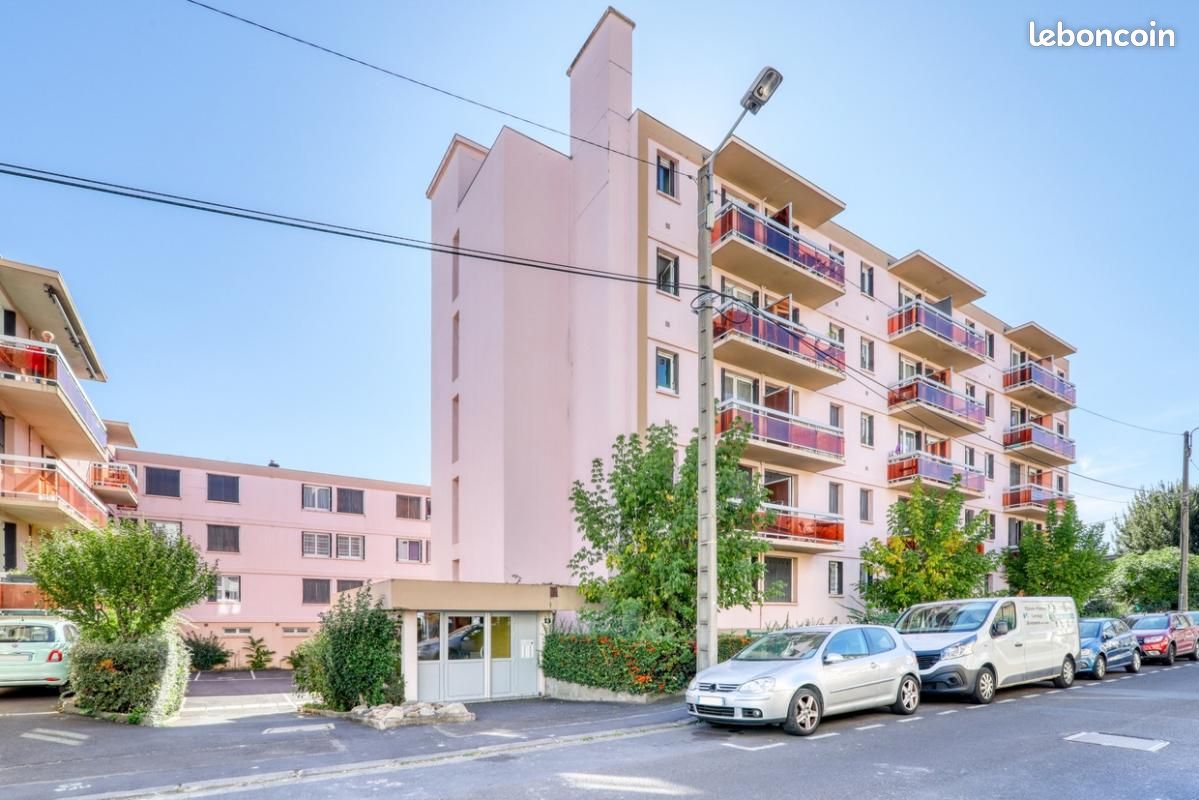 Appartement 2 pièces 32 m² · à Clermont-Ferrand · 32 m² · 87 400 €