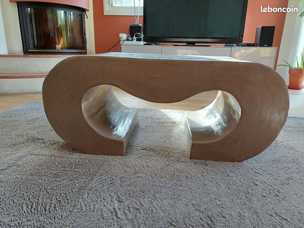 Table salon en carton couleur taupe (image 1)