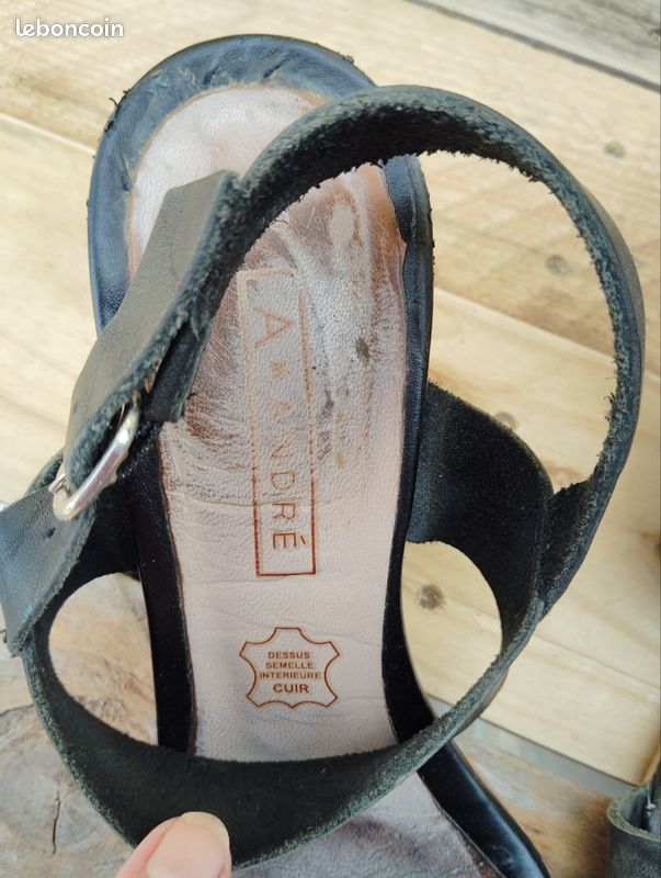Sandales noires, André, talon recouvert de cordes, taille 38 (image 2)