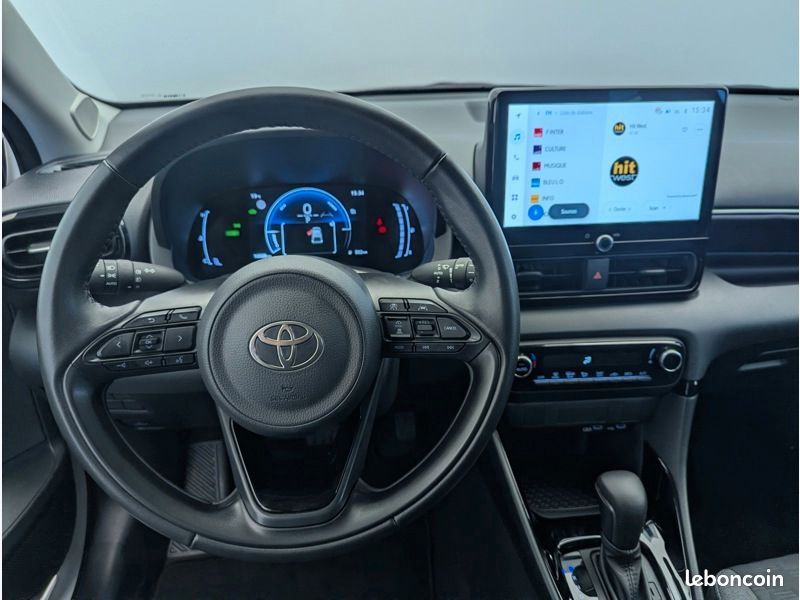 Toyota Yaris Hybride 116h Design MY25 (image 16)