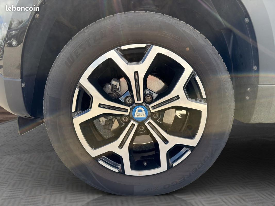DACIA DUSTER Blue dCi 115 4x2 15 ans (image 22)