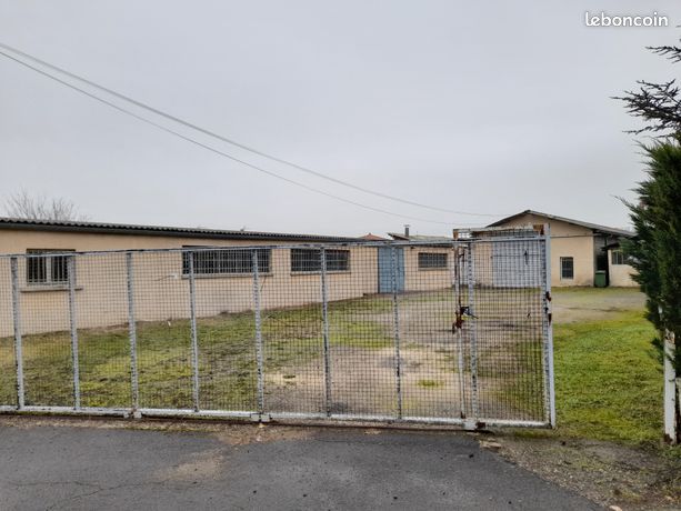 Centre Veauche loue locaux indus