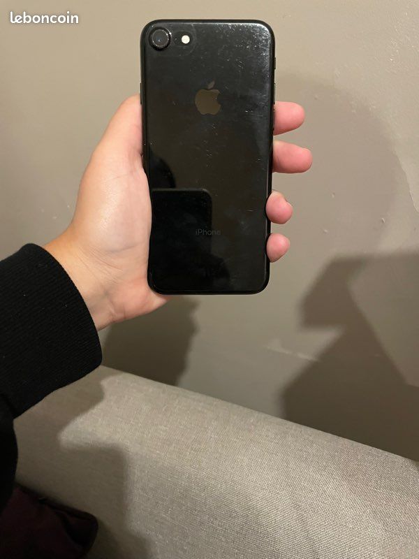 IPhone 7 128go (image 2)
