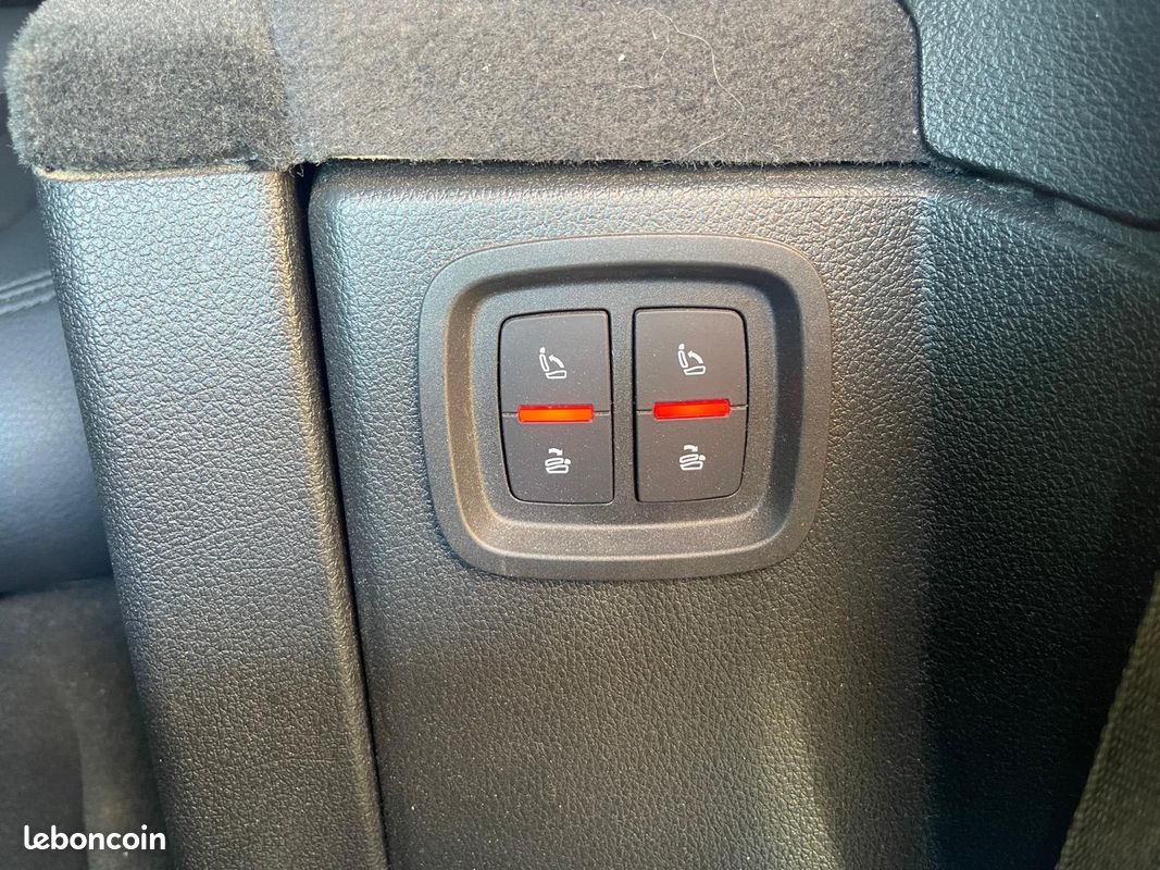 AUDI Q7 V6 TFSI 333 ch QUATTRO 7 PLACES S-LINE - VÉHICULE CONTROLÉ/GARANTI (image 29)