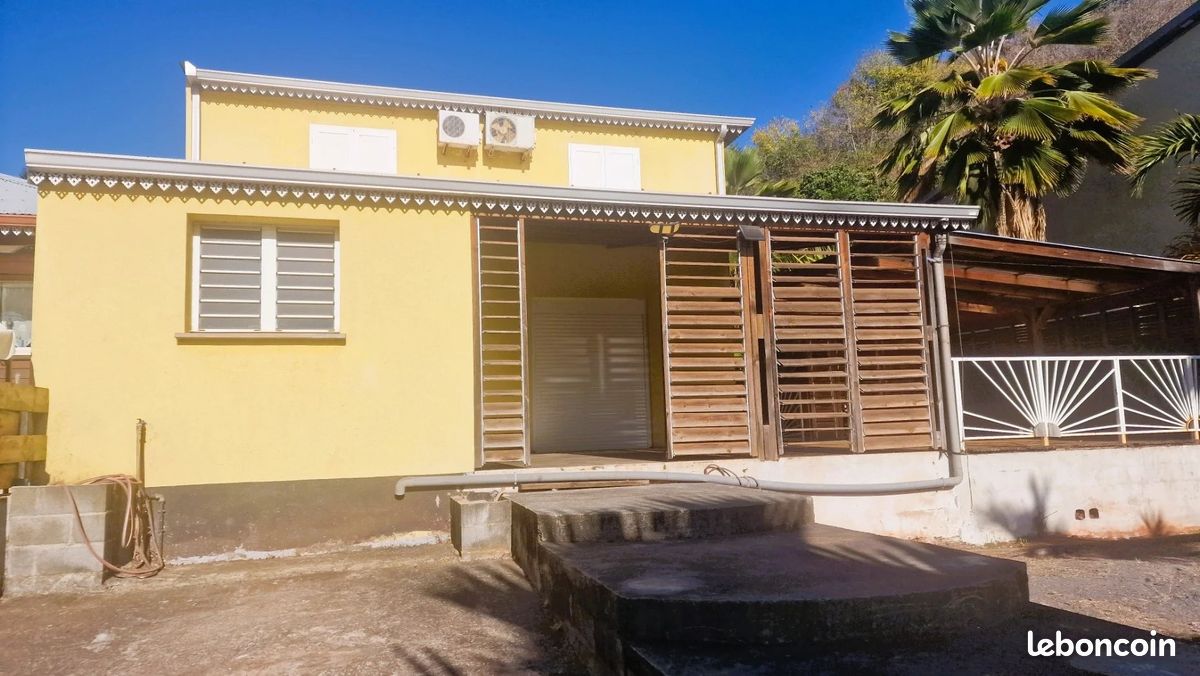 Maison 5 pièces 139 m² · à Sainte-Marie · 139 m² · 390 000 €