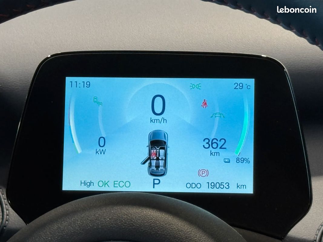 BYD Atto 3 204ch 60,5Kwh Comfort - 2024 - 20 000 km - Toit ouvrant - Caméra 360 - Garantie 4 ans (image 14)