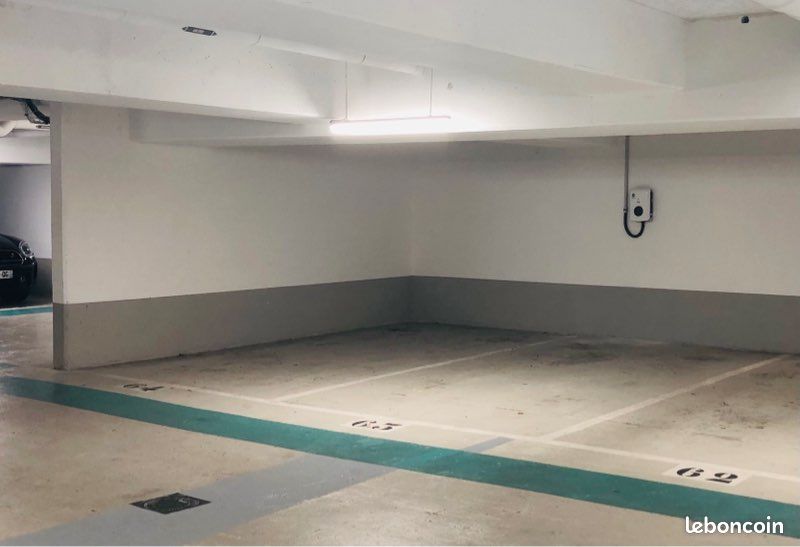 Location place parking 🅿️ (image 1)