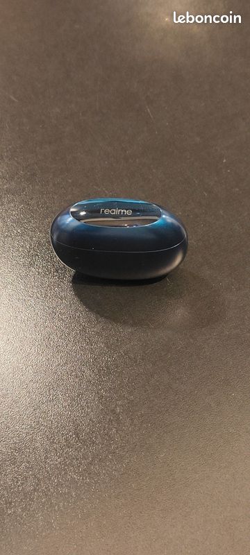 Realme Air buds 3 (image 1)