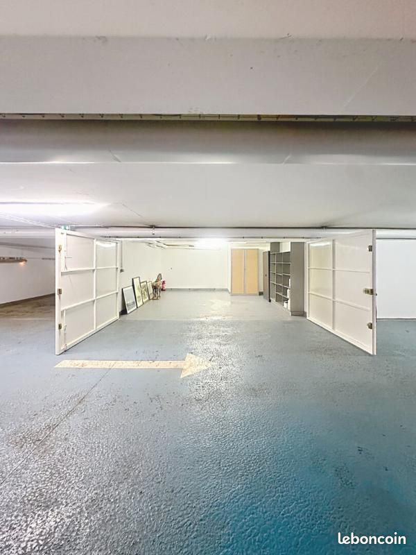 Parking 29 m² · à Paris · 29 m² · 55 000 €