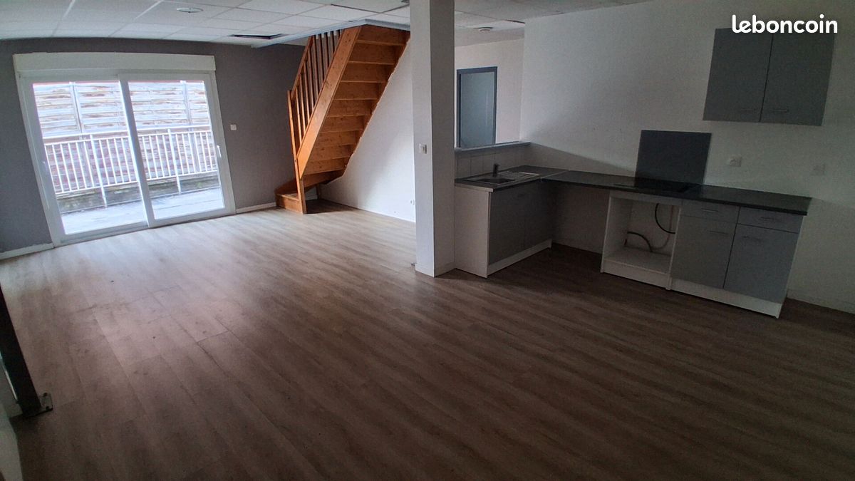 Maison 12 pièces 220 m² · à Billy-Montigny · 220 m² · 190 000 €