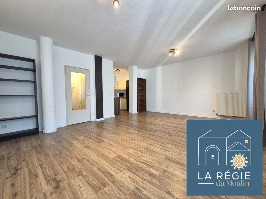 Appartement 3 pièces 72 m² · à Bourgoin-Jallieu · 72 m² · 850 €