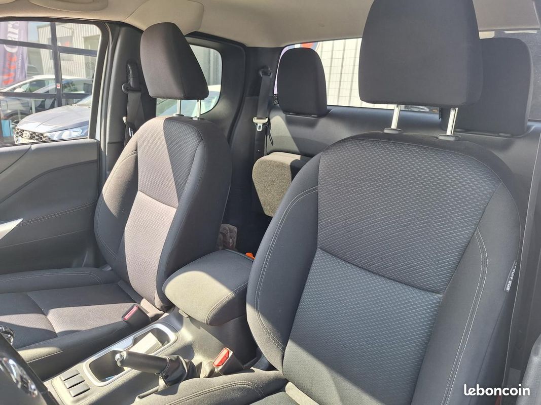 Nissan np300 navara double cab 2.3 dci 165 n-connecta 4wd (image 6)