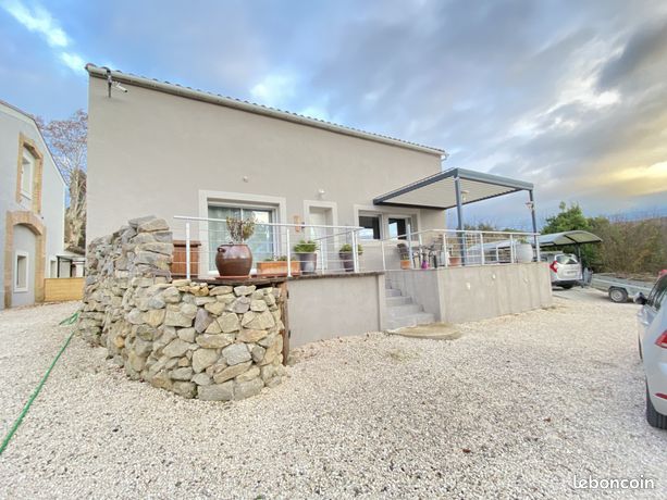 Villa 17 pièces 420 m²