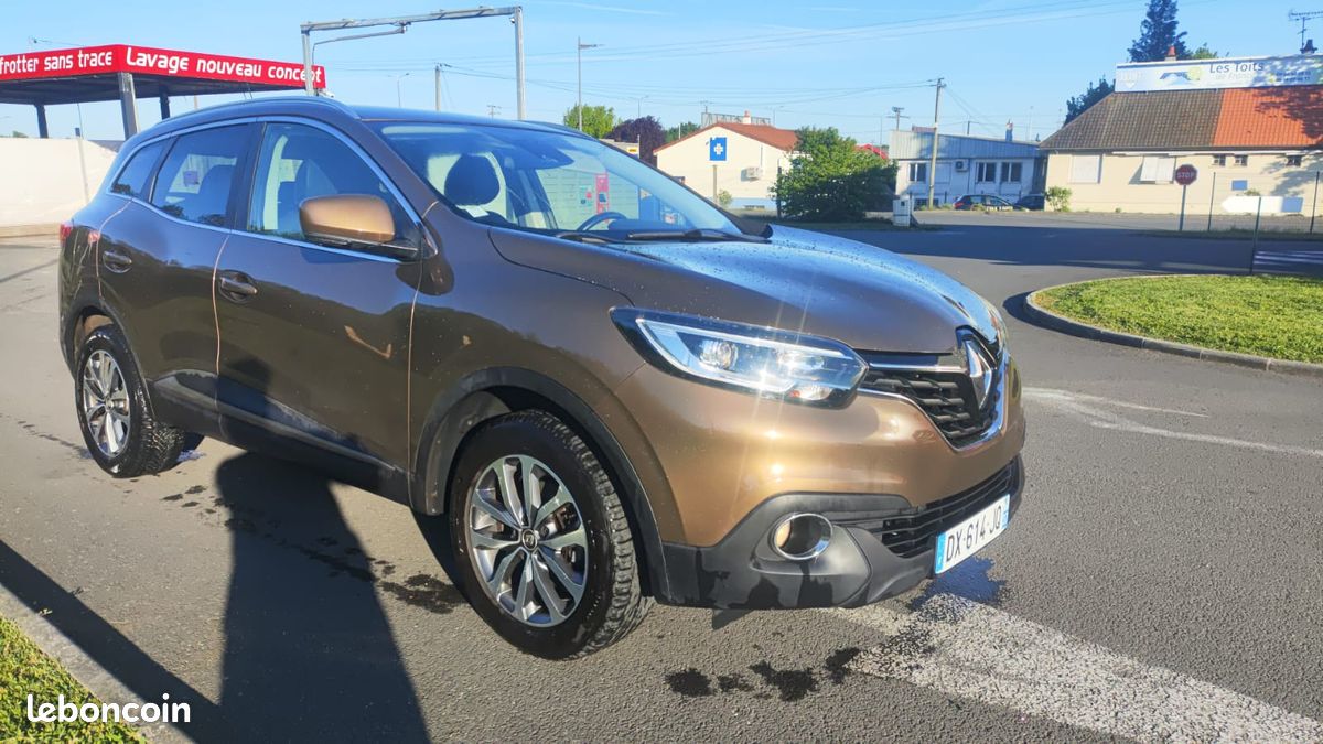 RENAULT Kadjar BUSSINESS 155000KM ANNEE 2015 DIESEL 1.5 L DCi eco2 FWD 110CV (image 6)