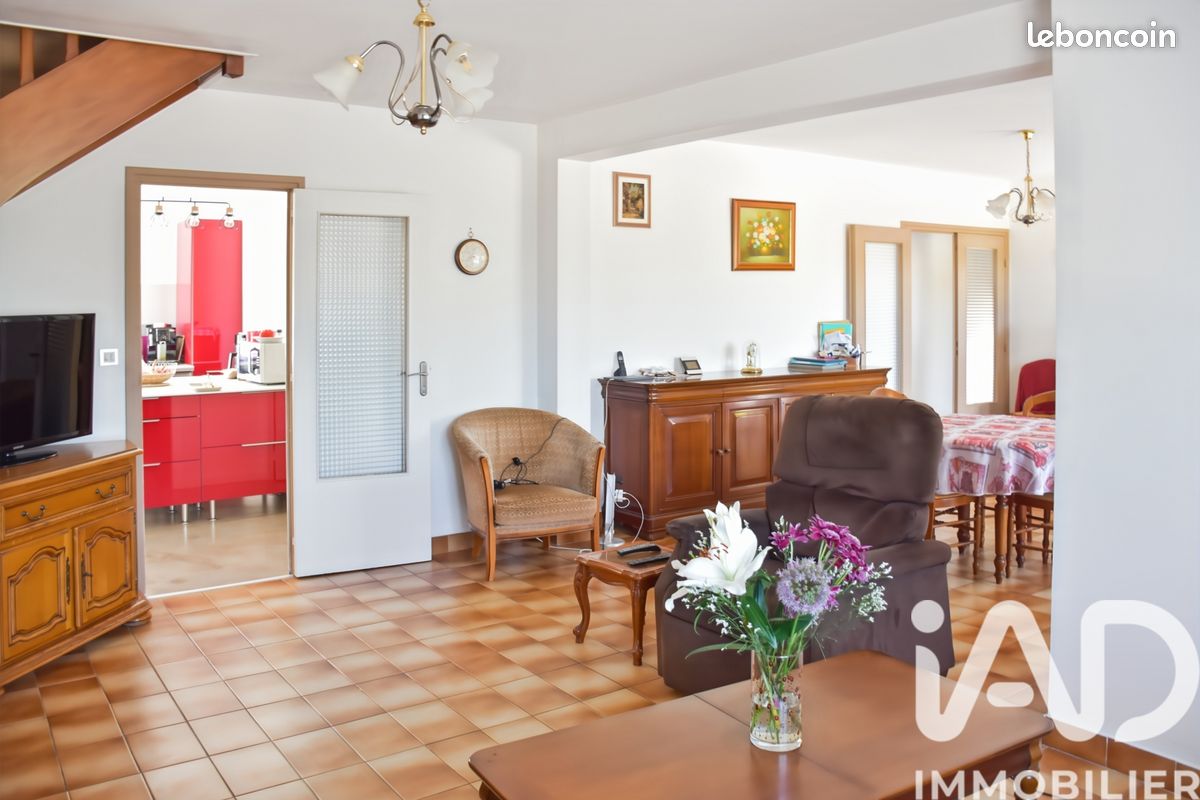 Propriété 8 pièces 159 m² (image 12)