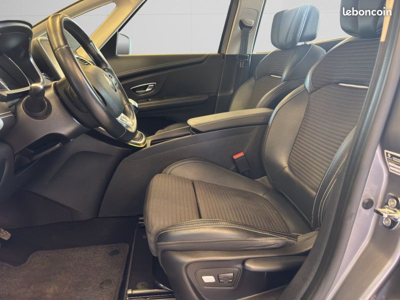 Renault SCENIC IV 1.2 TCE 130CH ENERGY INTENS à partir de 172,59 / mois (image 3)