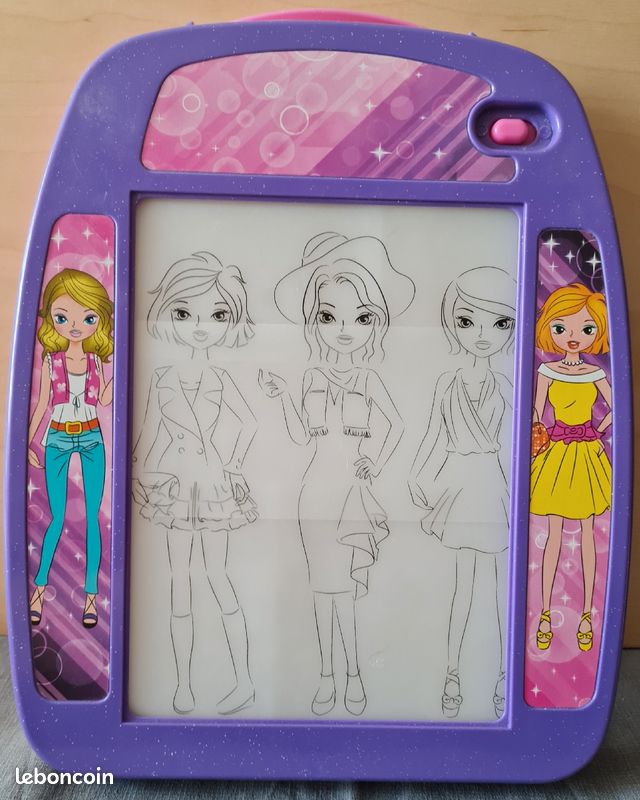 Boîte à dessin : à toi choisir le visage, le buste et le bas de la tenue (image 1)
