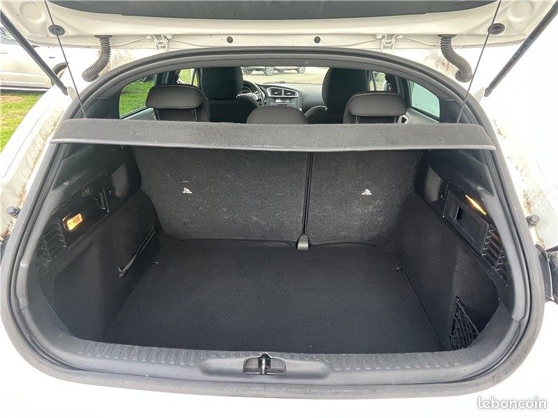 Citroën DS4 VTI 120 Chic (image 10)