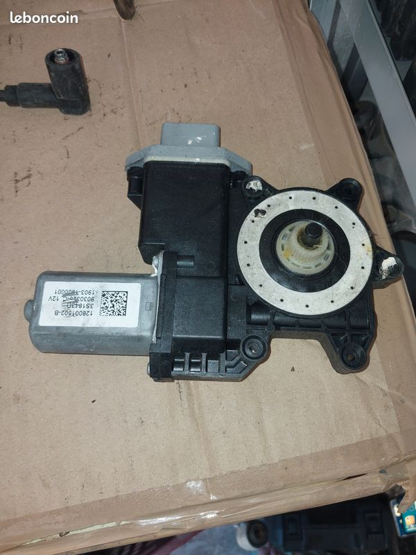 Moteur de vitre gauche trafic 3 (image 2)