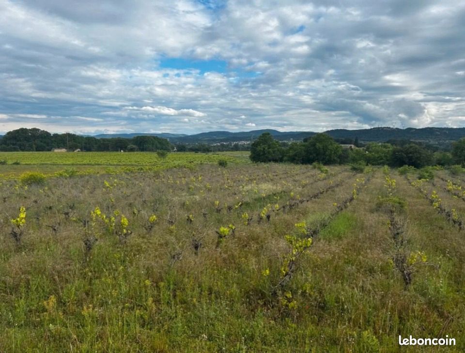 Terrain 401 m² Sabran · 70 000 €