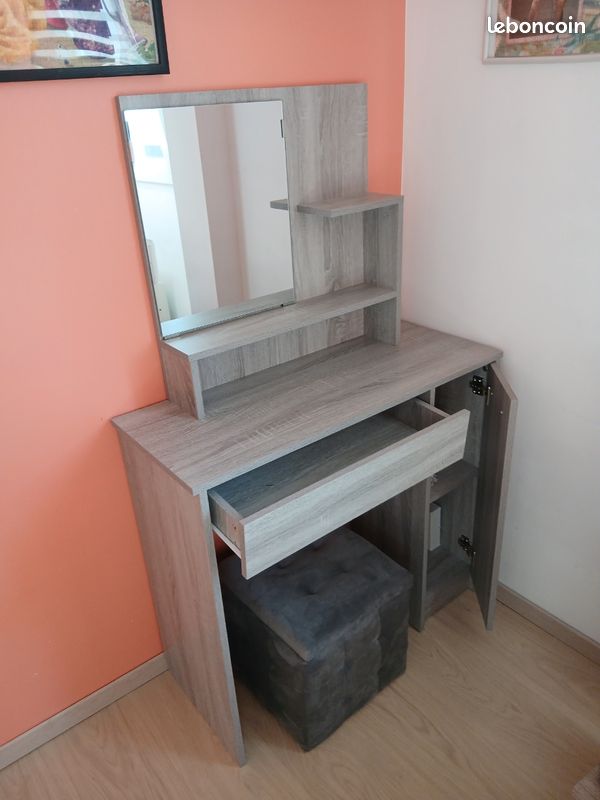 Coiffeuse (image 1)