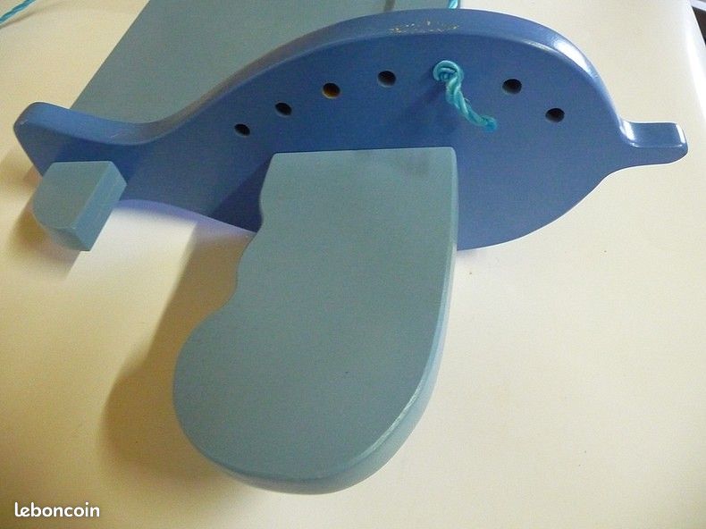 2 Etagères pour chambre enfant, forme avion (image 1)