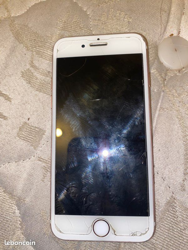 IPhone 7 (image 2)