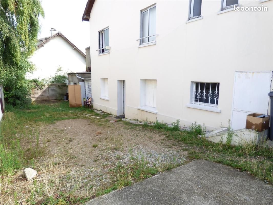 Appartement 2 pièces 28 m² · à Puiseux-en-France · 28 m² · 564 €