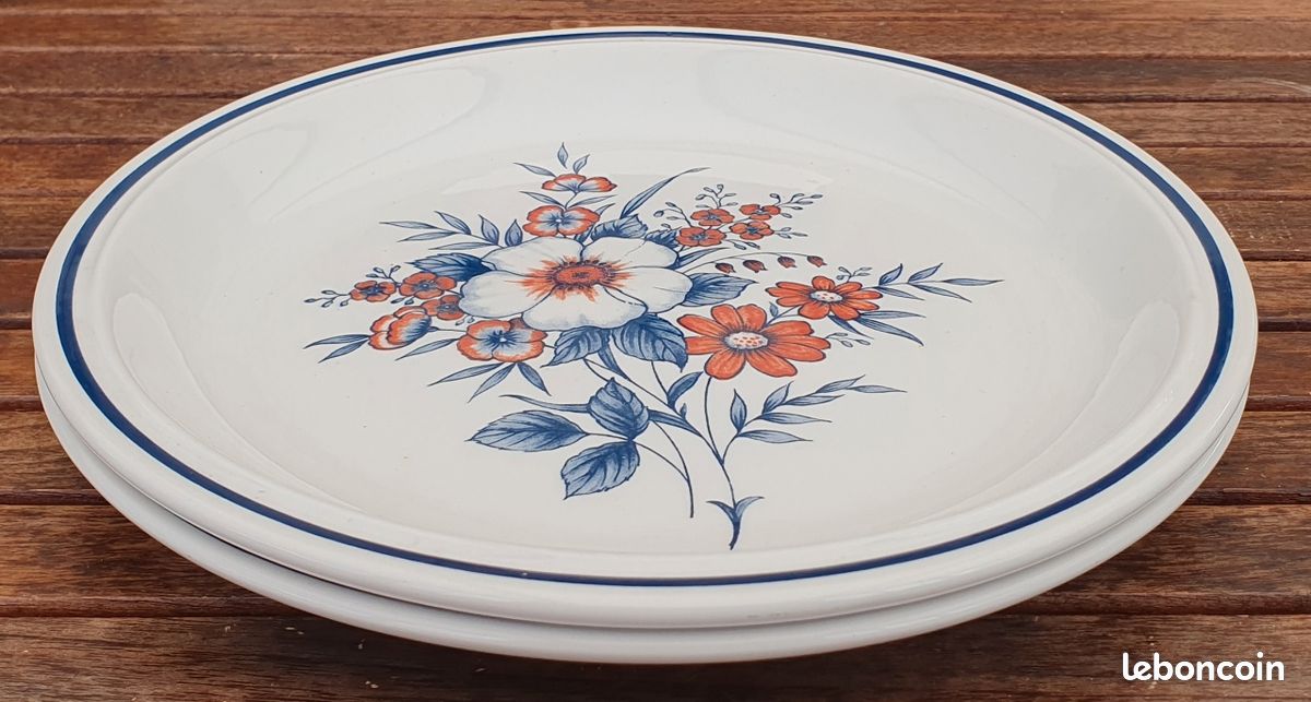 Assiette Décorative Fleurie B.LA.R Bourg-la-Reine – Vintage, Bon état