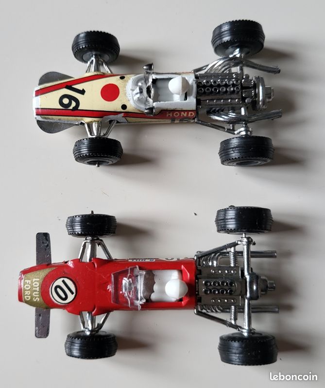 FERRARI V12 FORMULE 1 offert par elf 1/66 pilote JACKY ICKX EUR 6,00 - FR