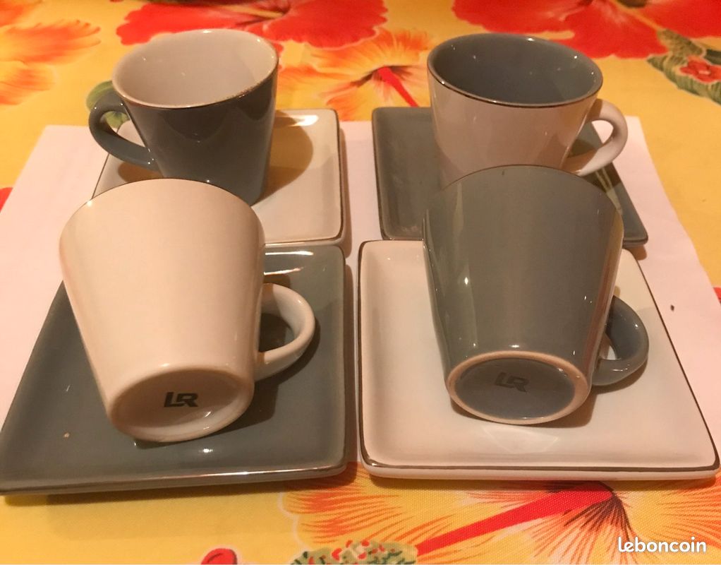 4 tasses à café + 4 sous-tasses (image 4)