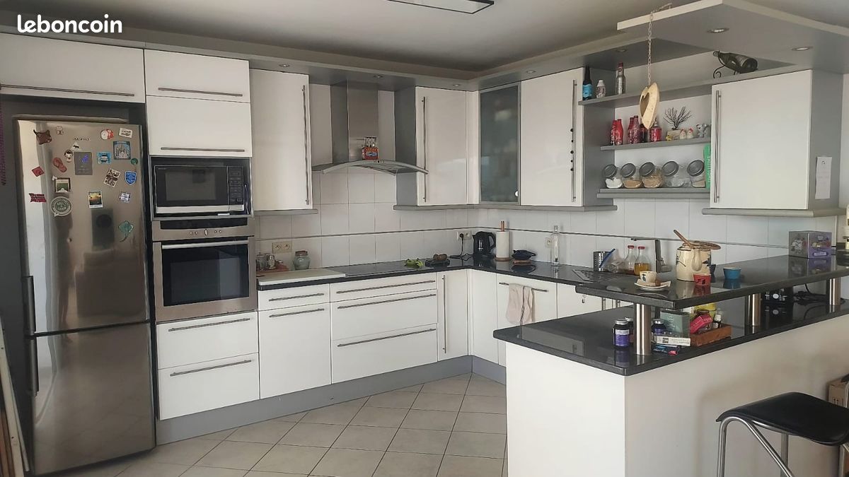 Appartement a louer ajaccio - 3 pièce(s) - 88 m2 - Surfyn