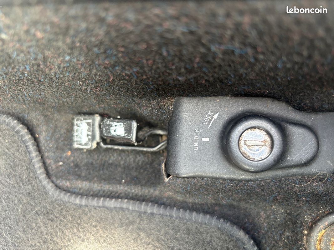 TOYOTA MR ROADSTER 1.8i (image 15)