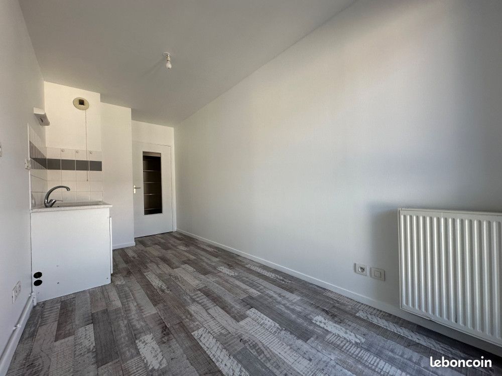 Appartement a louer troyes - 4 pièce(s) - 83 m2 - Surfyn