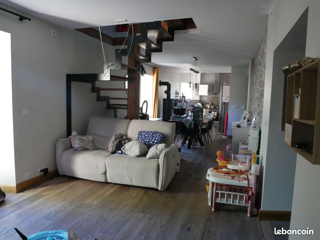 Maison 4 pièces 76 m² · à Reignier-Ésery · 76 m² · 250 000 €
